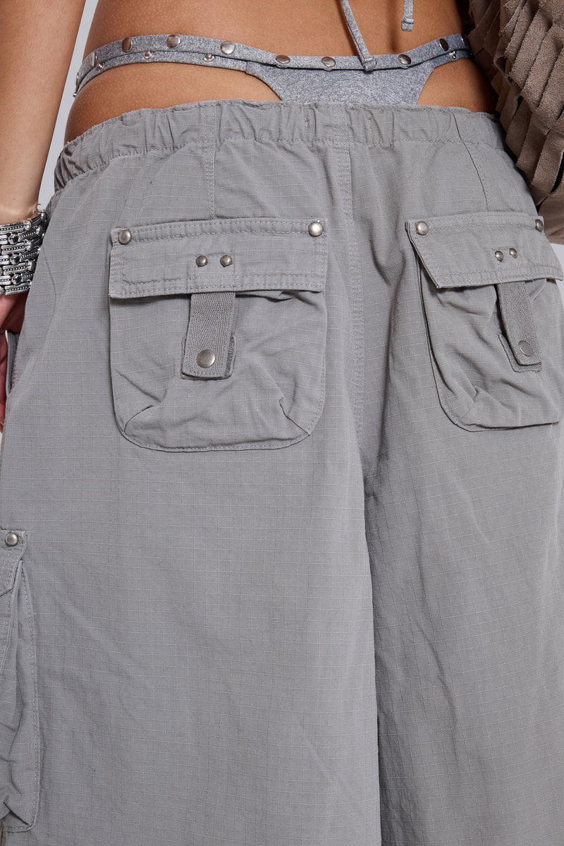 Dove XL Parachute Shorts