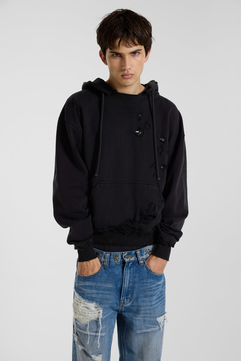 Pullover Bitten Hoodie in Black