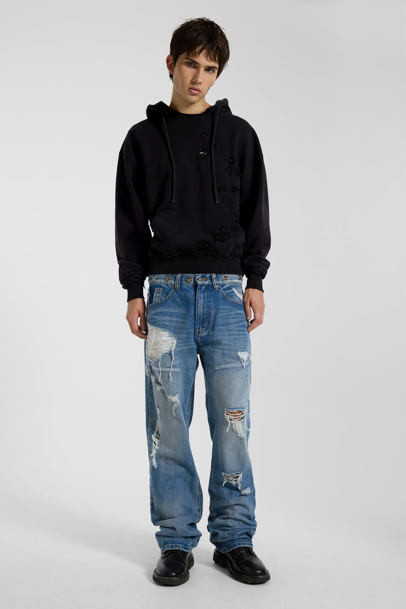 Pullover Bitten Hoodie in Black