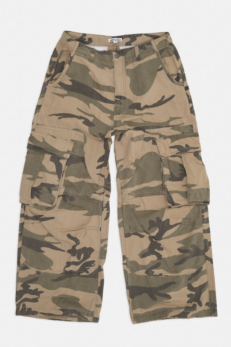 Camo Carpenter Cargo – view 1