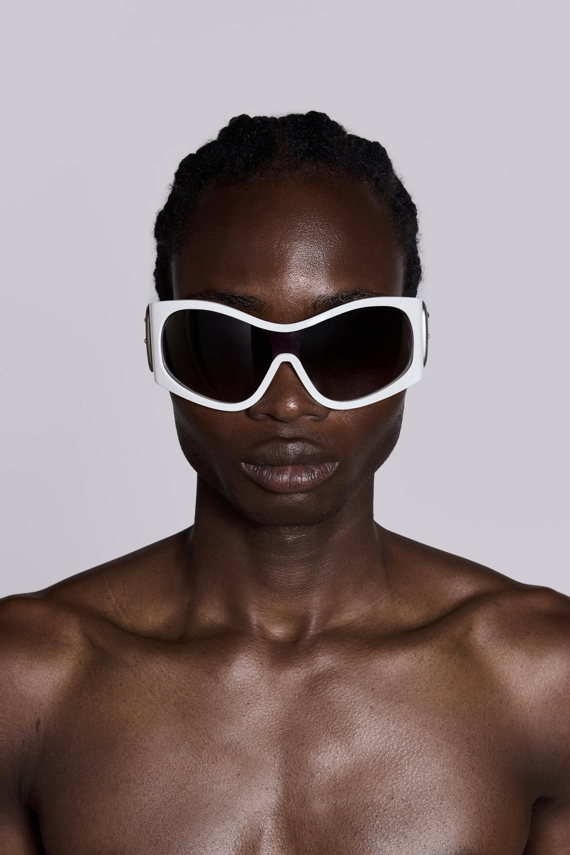 Alva Sunglasses in White