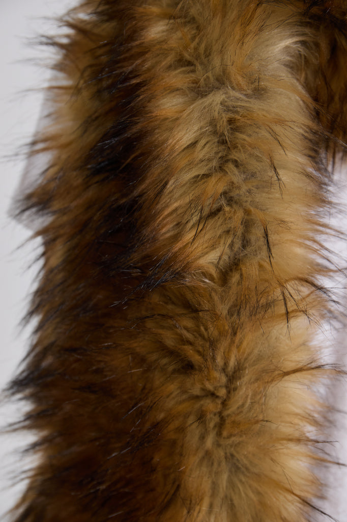 Blonde Cara Faux Fur Scarf
