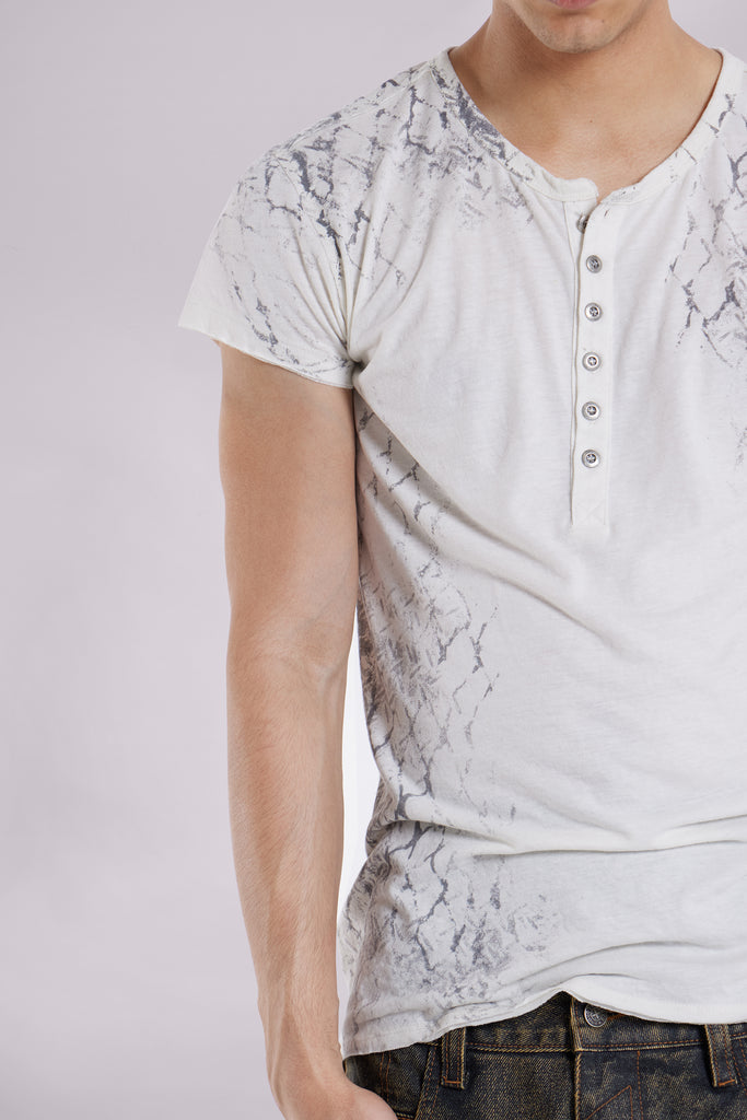 Spirit Button T-Shirt