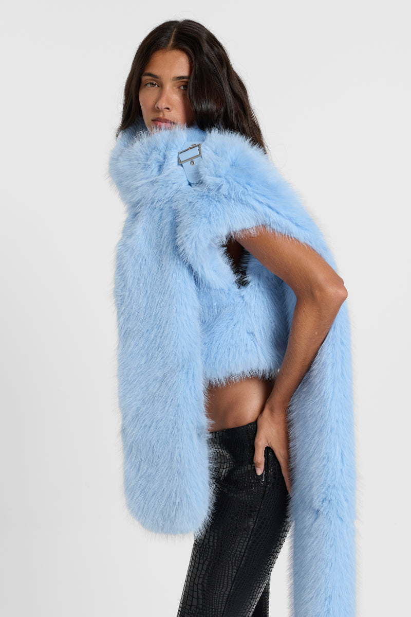 Saskia 2-in-1 Faux Fur Shrug in Blue – view 2
