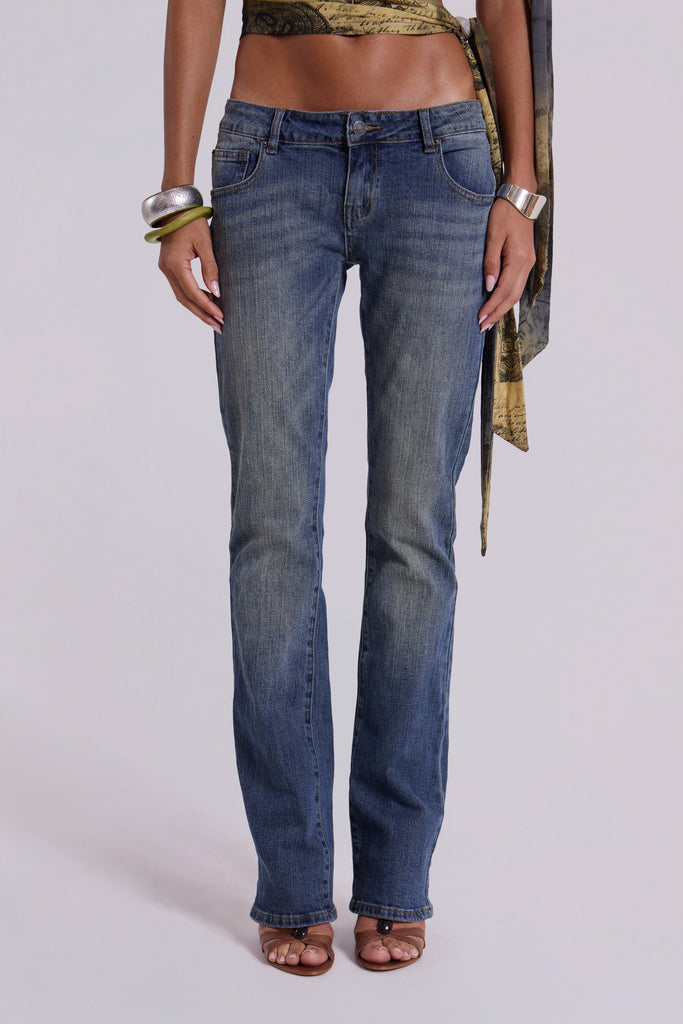 Cassia Cooper Bootcut Jeans in Mid Blue