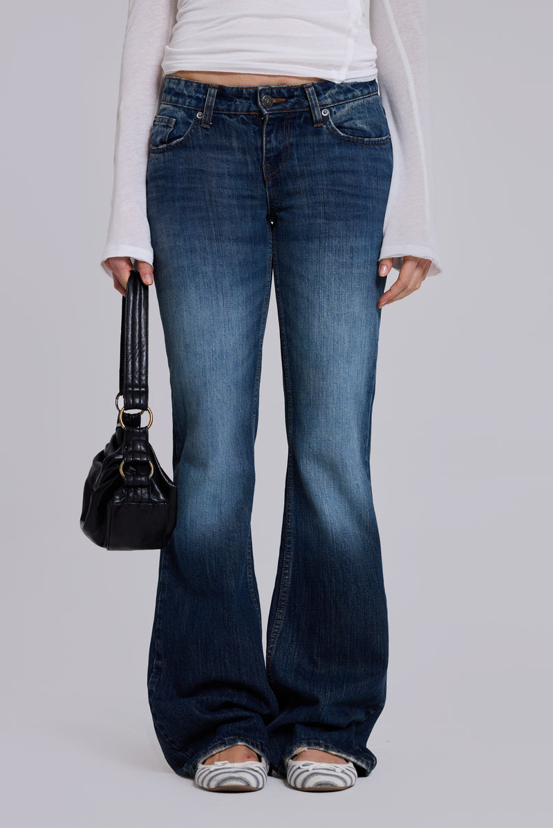 Leni Low Rise Flare Jeans in Mid Blue